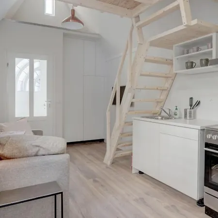 Lovely Tiny House Apartment Amstelveen